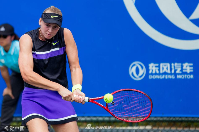 不同国籍的 不同国籍的