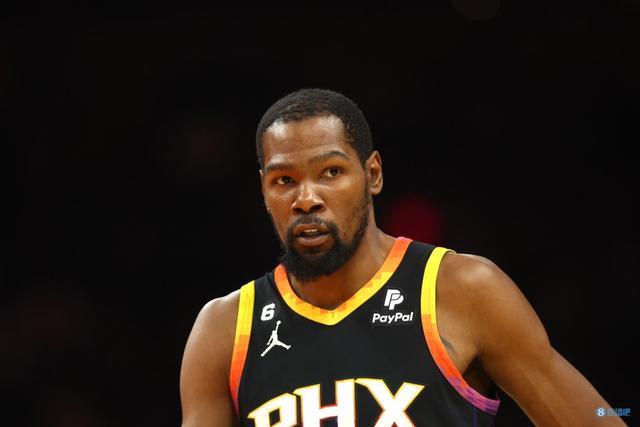 表现锁定胜 表现锁定胜