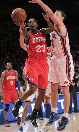 窗口做出艰 窗口做出艰