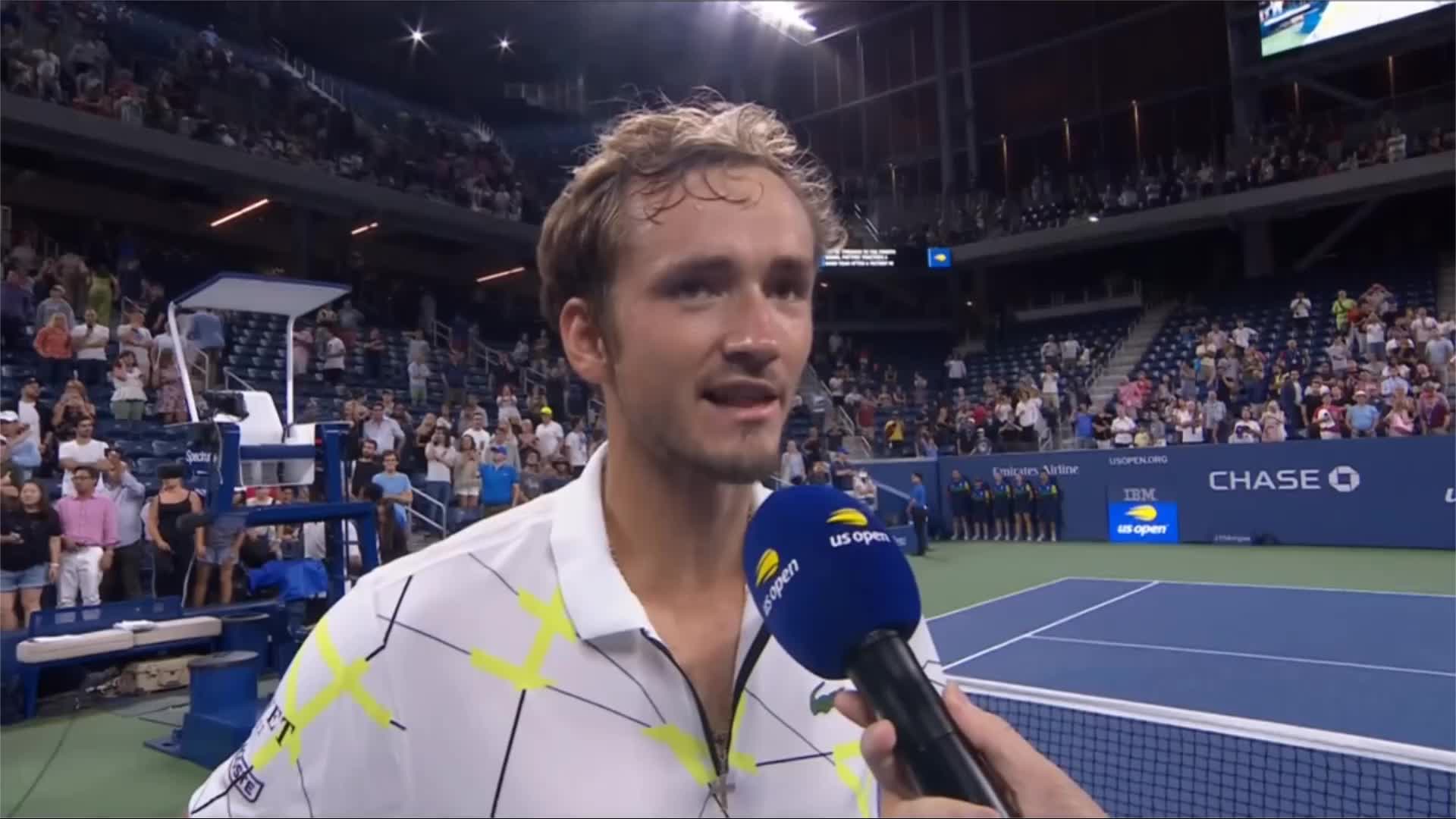 通过激进的 通过激进的