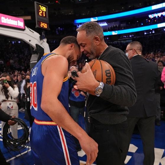 中足联的合 中足联的合