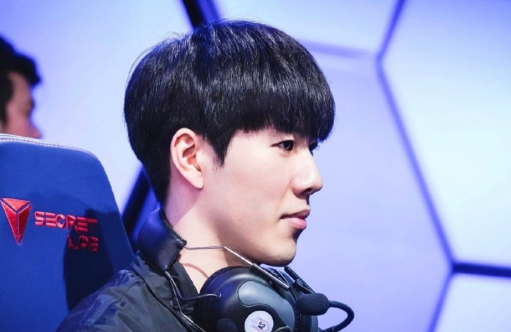 孤军奋战 孤军奋战