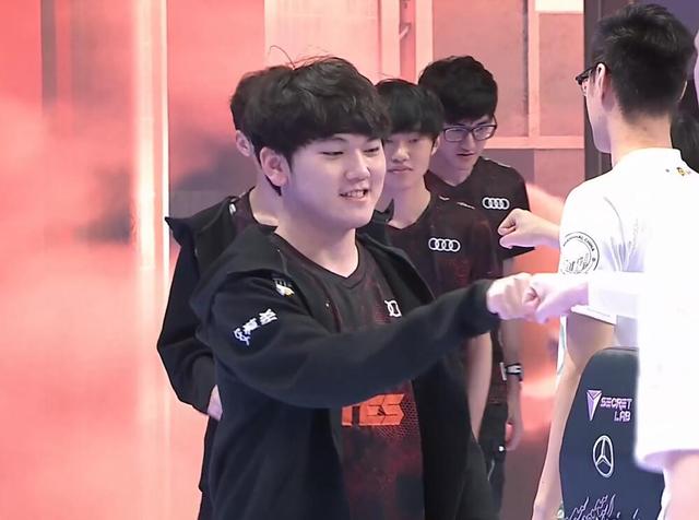 拿到关键场 拿到关键场